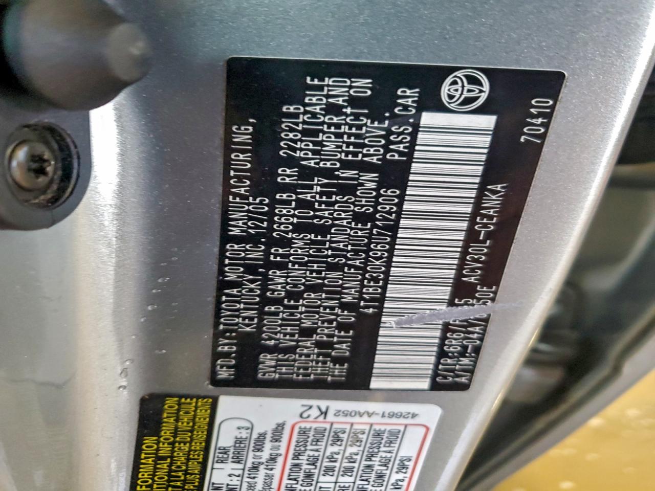 2006 TOYOTA CAMRY LE photo 12