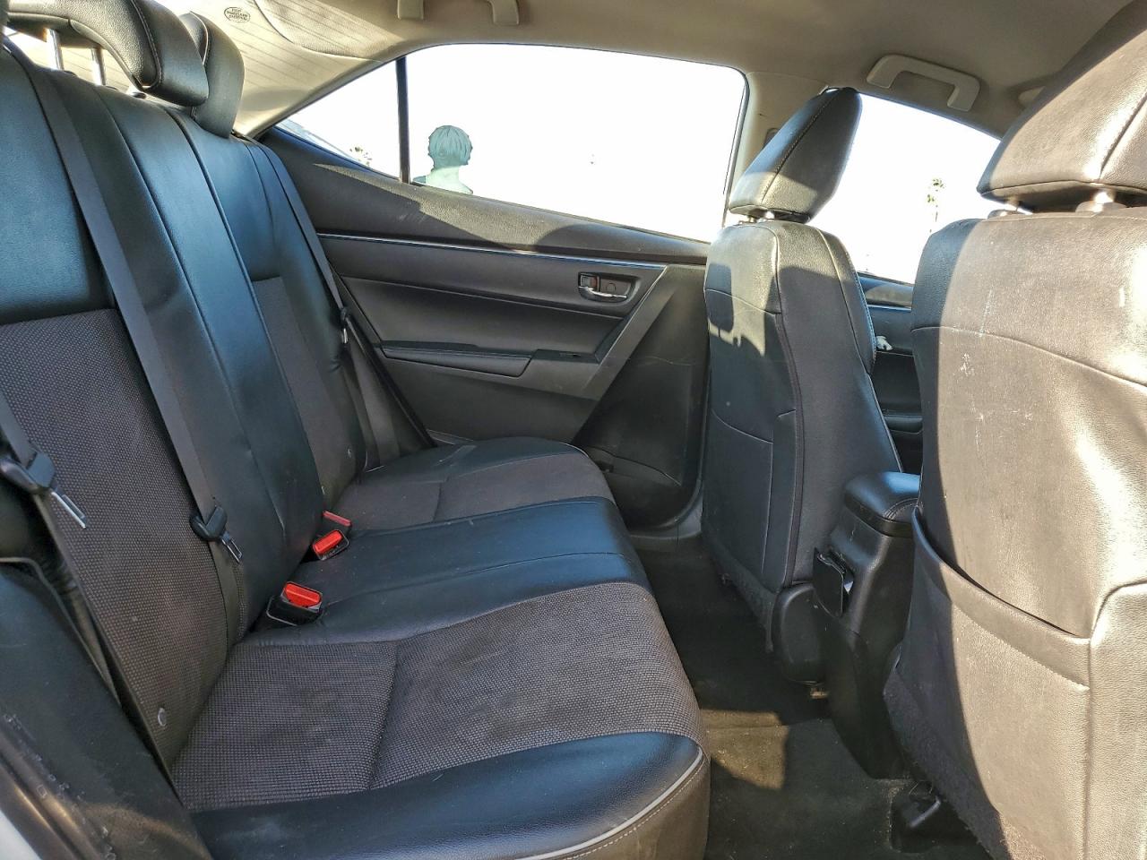 2014 TOYOTA COROLLA L photo 10