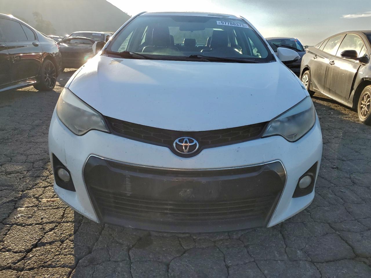 2014 TOYOTA COROLLA L photo 5