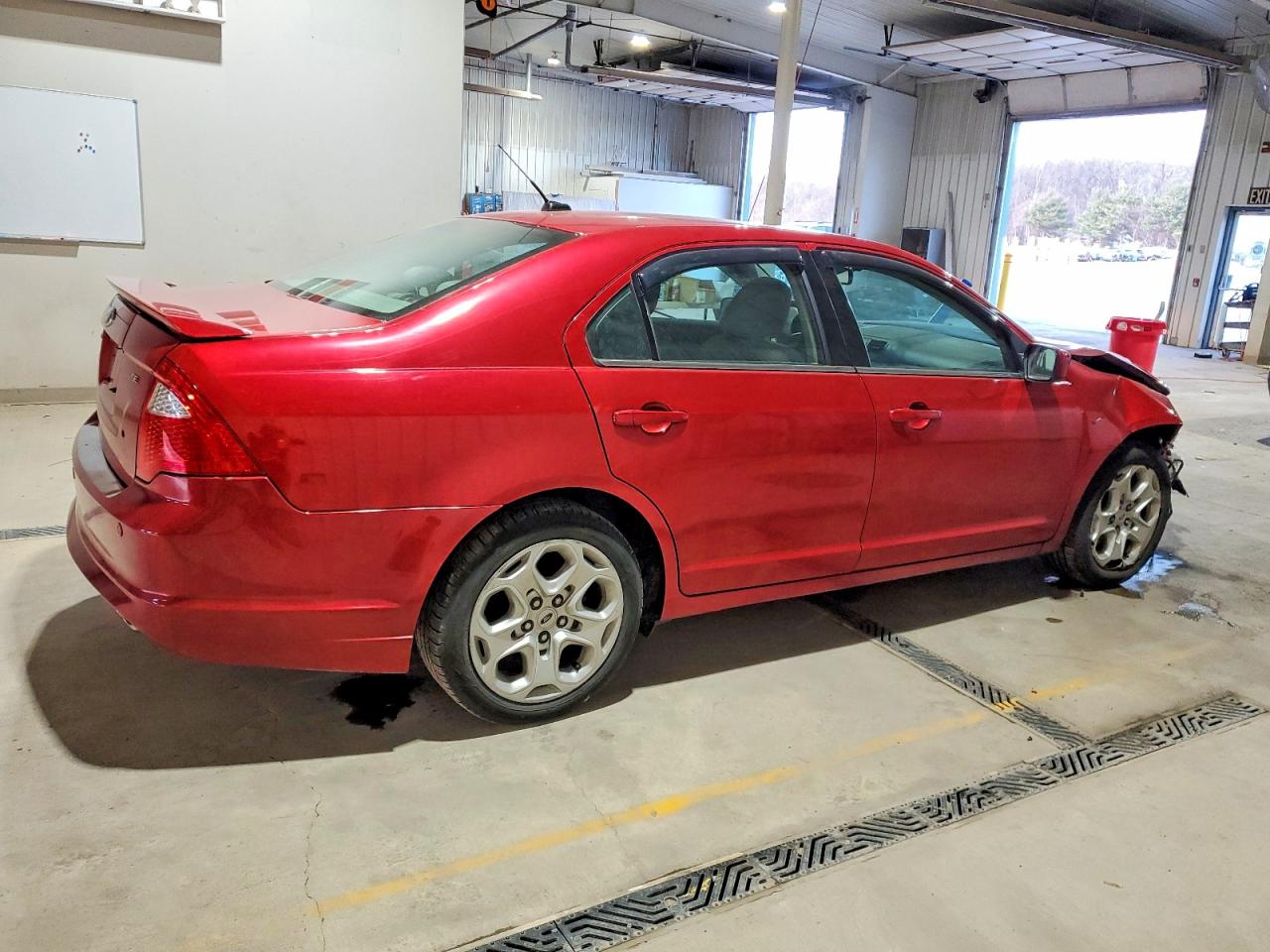 2010 FORD FUSION SE photo 3
