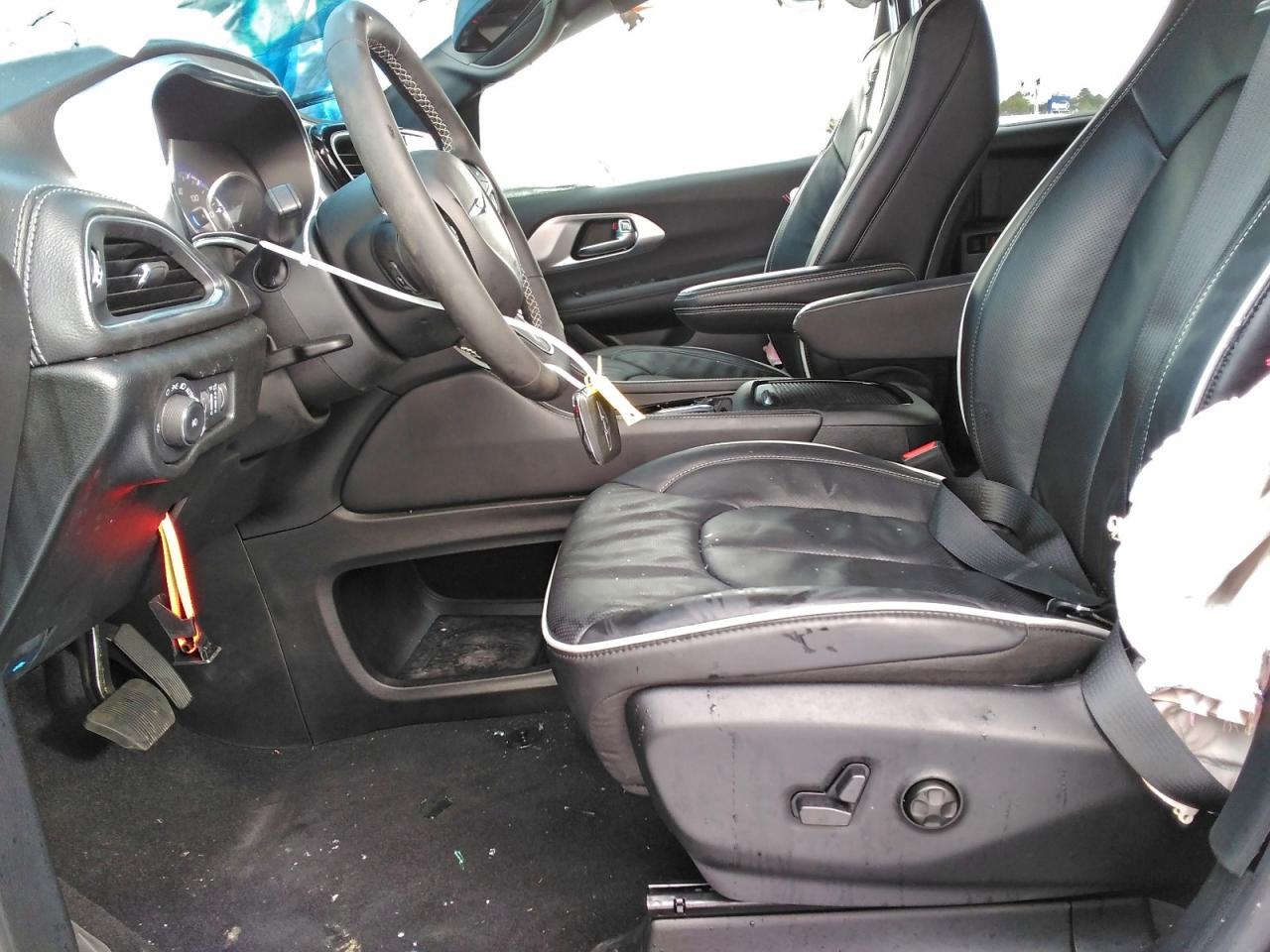 2026 CHRYSLER PACIFICA LIMITED photo 7