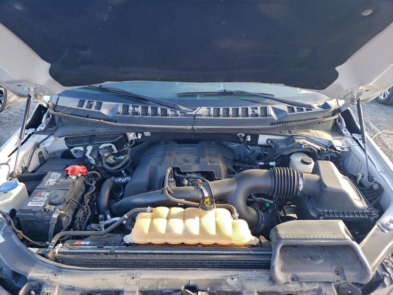 2018 FORD F150 SUPERCREW photo 11