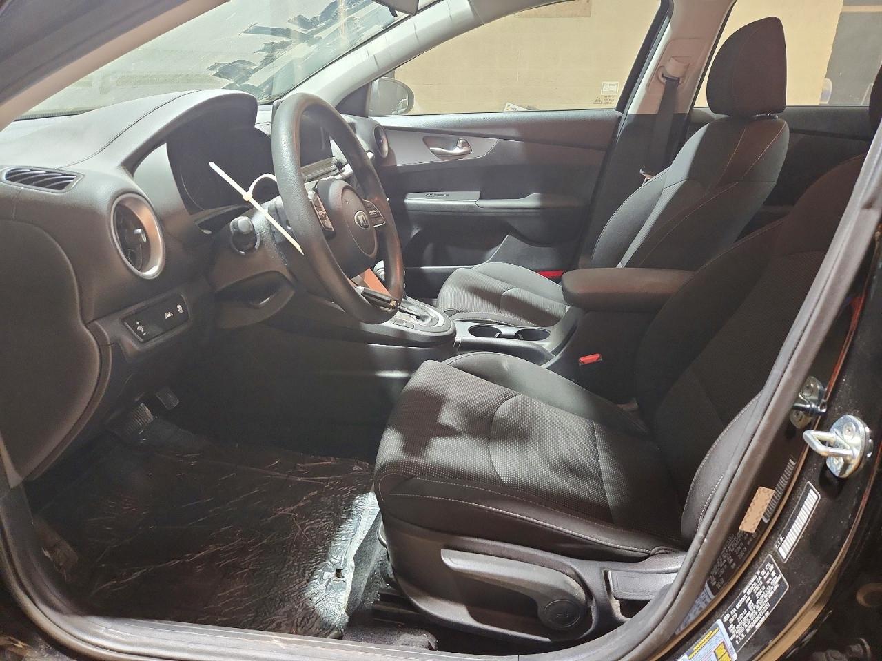2020 KIA FORTE FE photo 7
