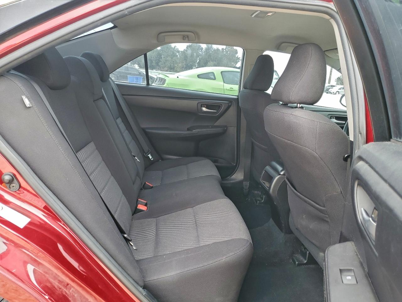 2017 TOYOTA CAMRY LE photo 10