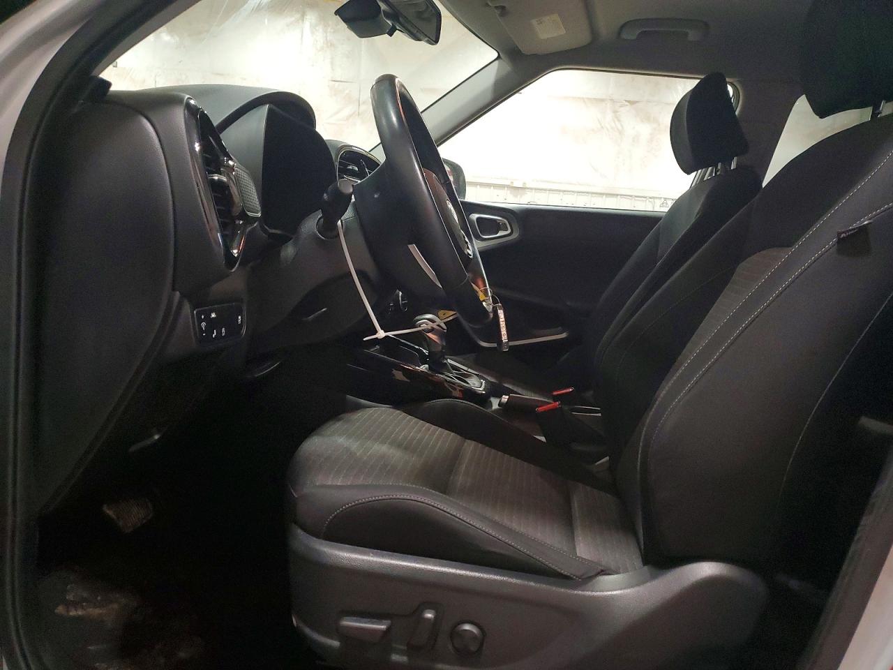 2020 KIA SOUL EX photo 7