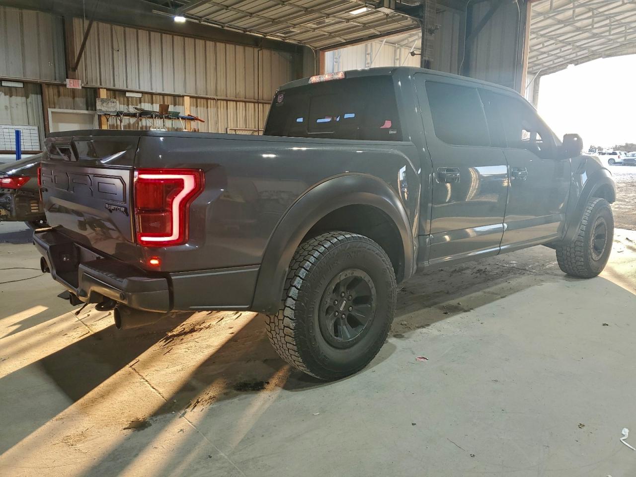 2018 FORD F150 RAPTOR photo 3