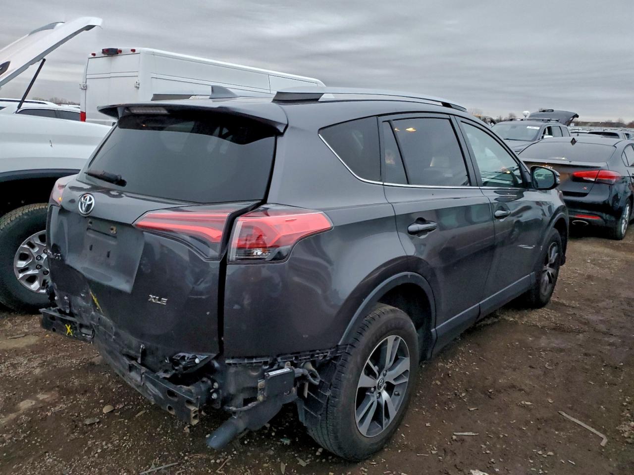 2018 TOYOTA RAV4 ADVENTURE photo 7