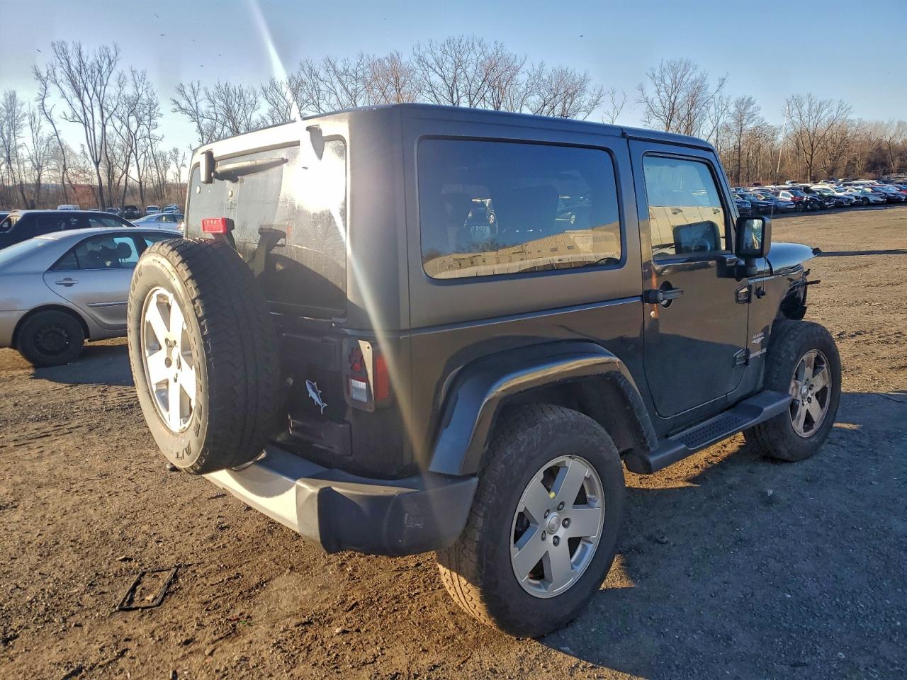 2010 JEEP WRANGLER SAHARA photo 3
