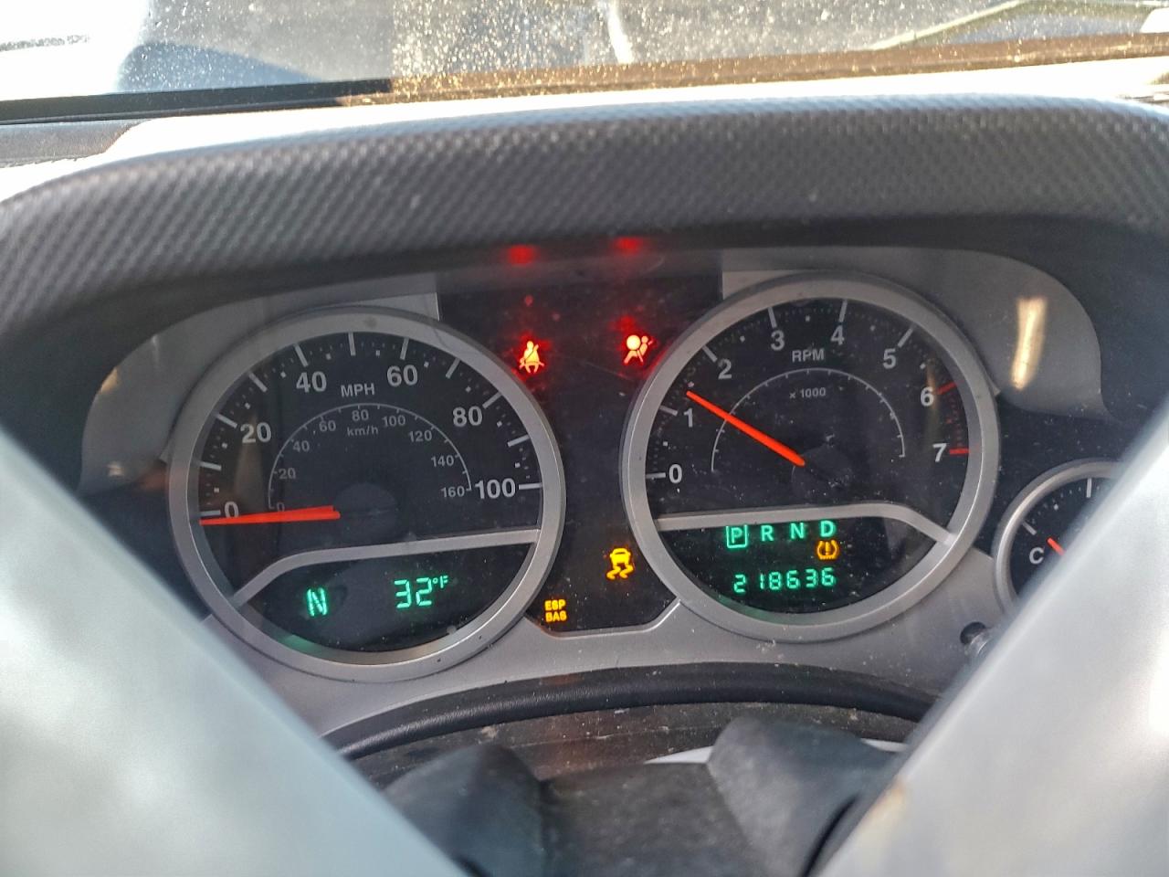 2010 JEEP WRANGLER SAHARA photo 9