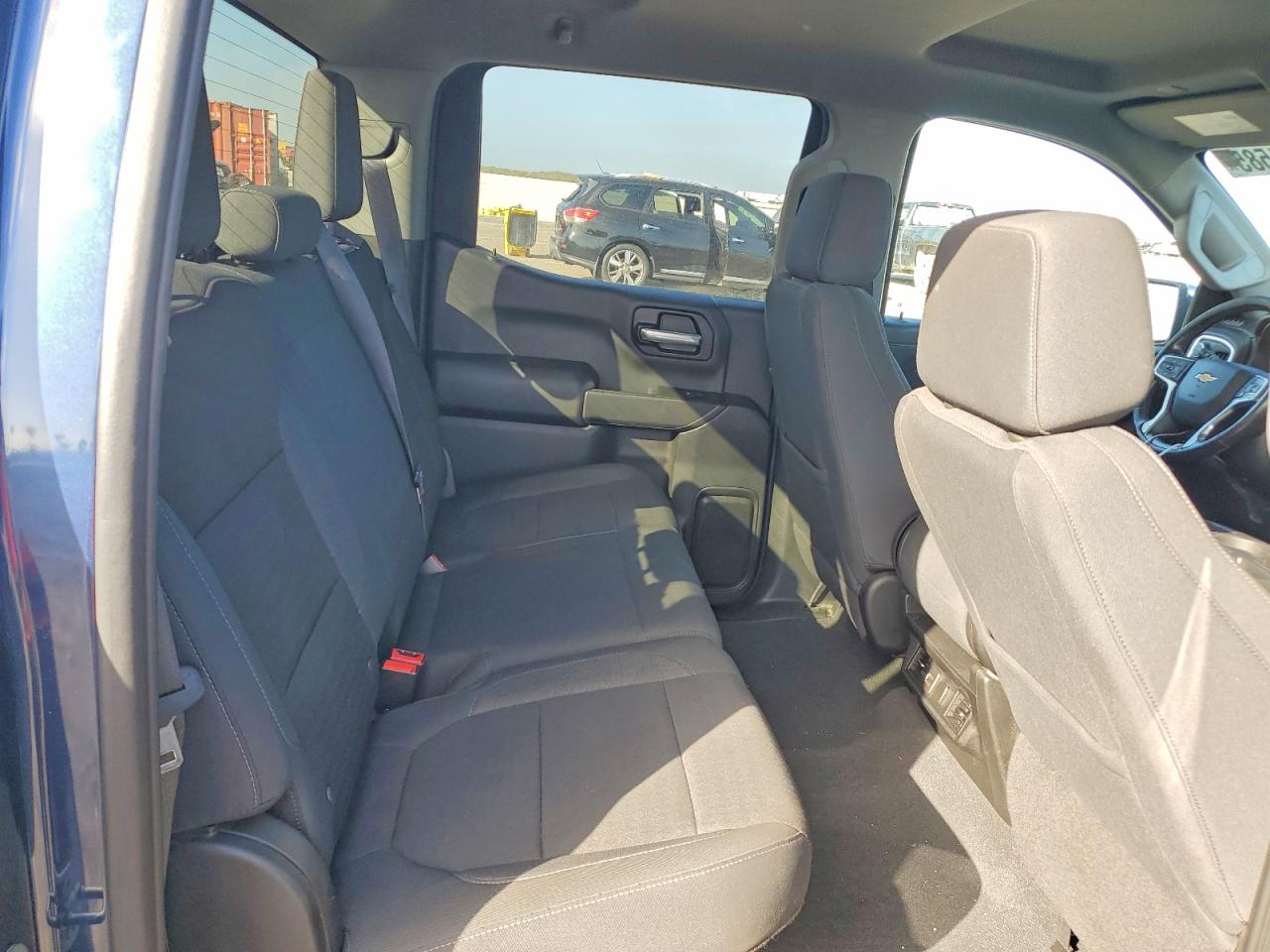 2021 CHEVROLET SILVERADO K1500 LT photo 10