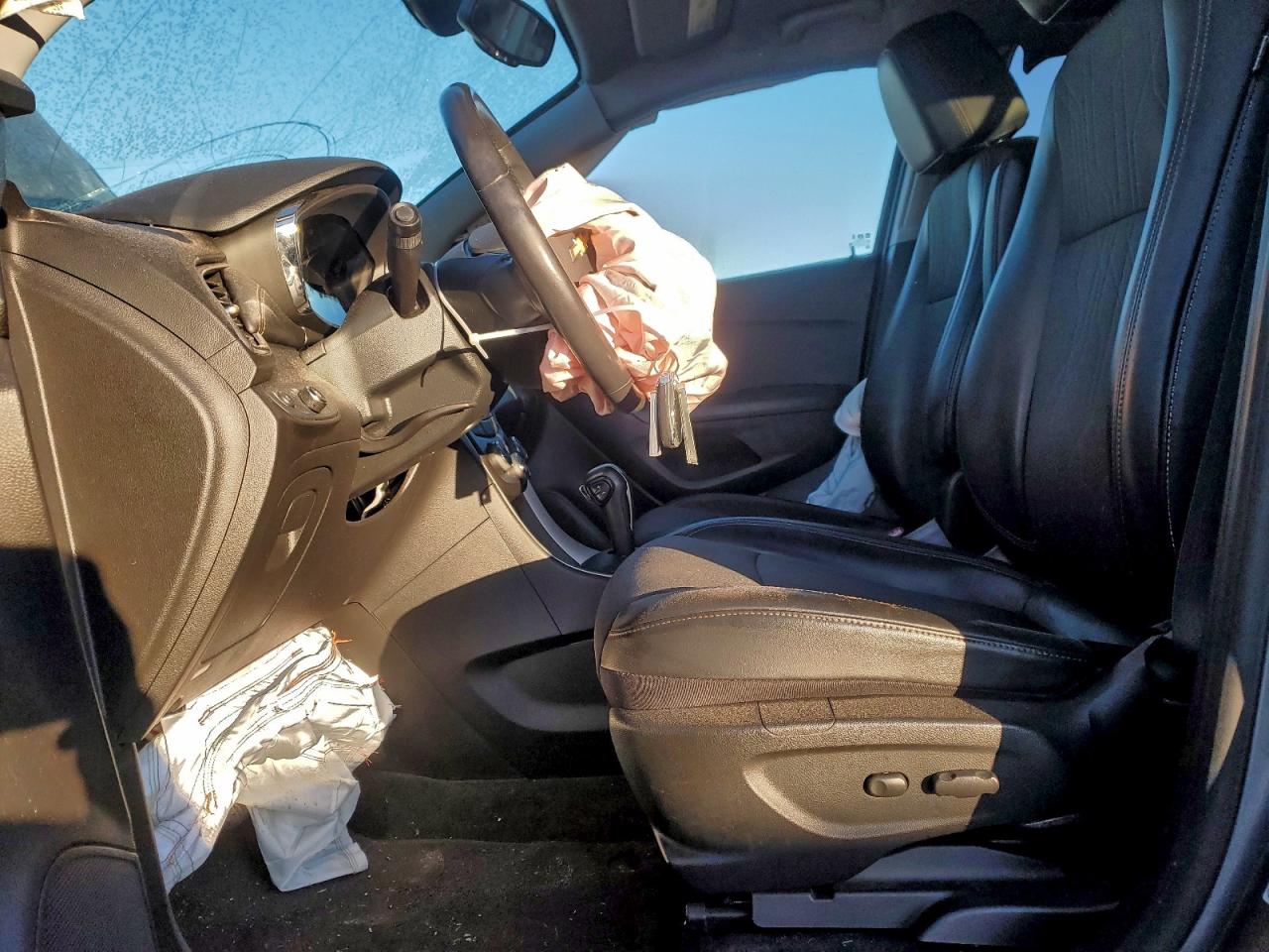 2019 CHEVROLET TRAX 1LT photo 7