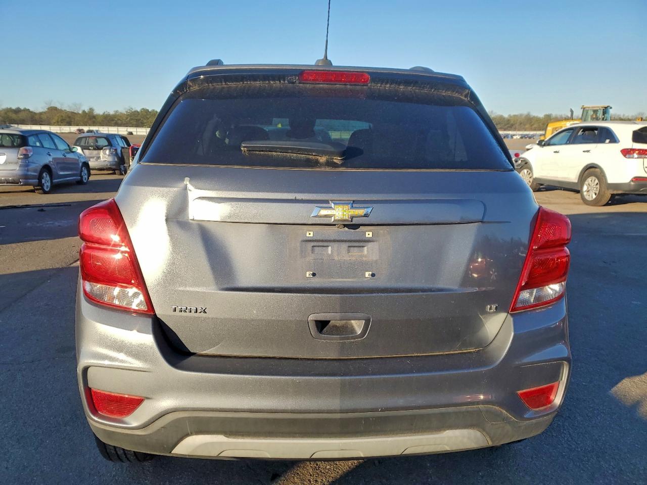 2019 CHEVROLET TRAX 1LT photo 6