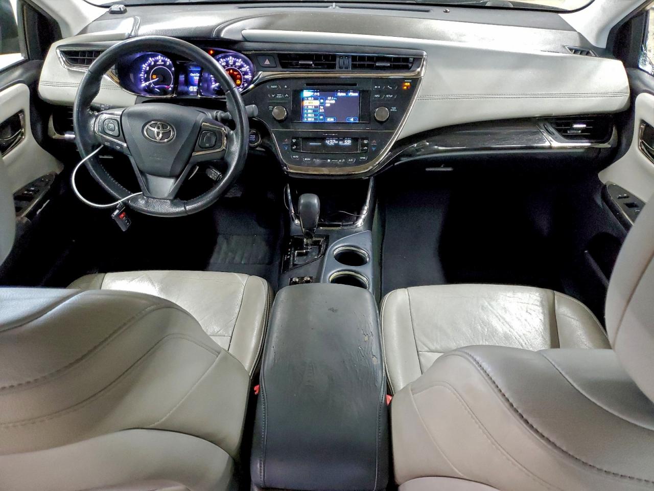 2013 TOYOTA AVALON BASE photo 8