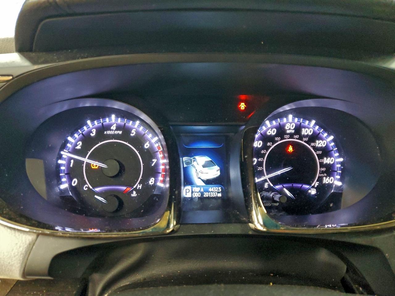 2013 TOYOTA AVALON BASE photo 9