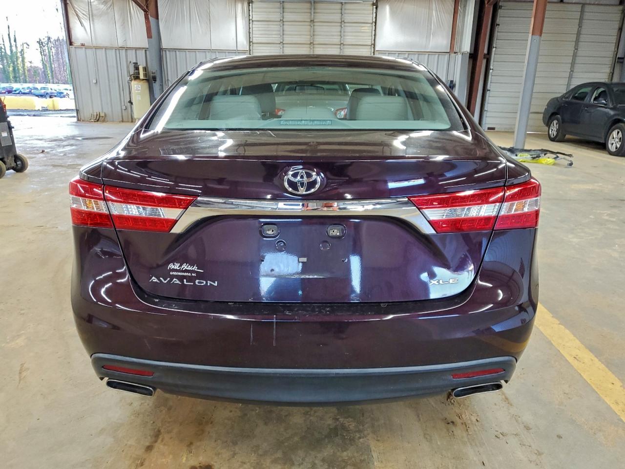 2013 TOYOTA AVALON BASE photo 6