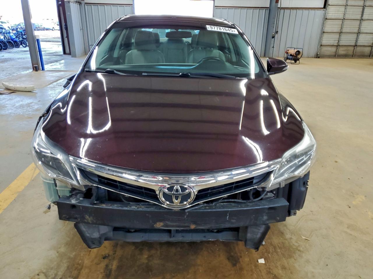 2013 TOYOTA AVALON BASE photo 5