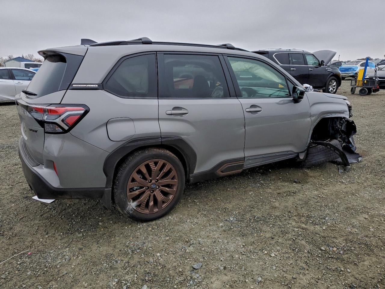 2025 SUBARU FORESTER SPORT photo 3