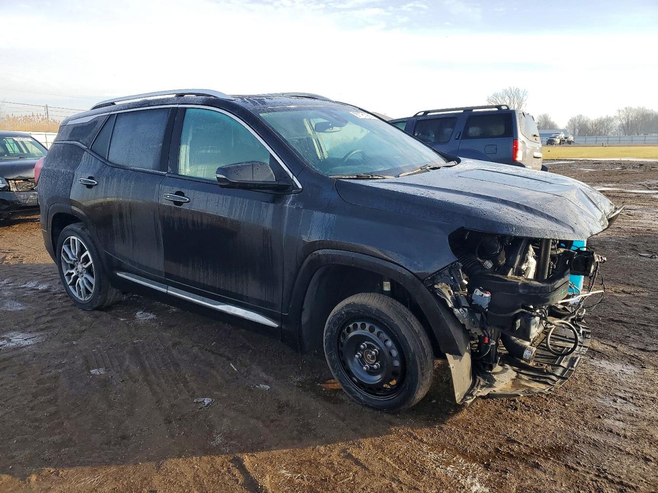 2024 GMC TERRAIN DENALI photo 7