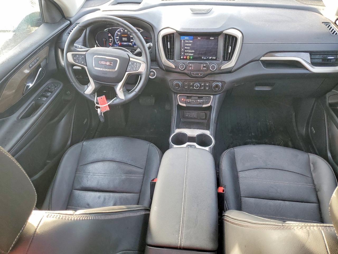 2024 GMC TERRAIN DENALI photo 15