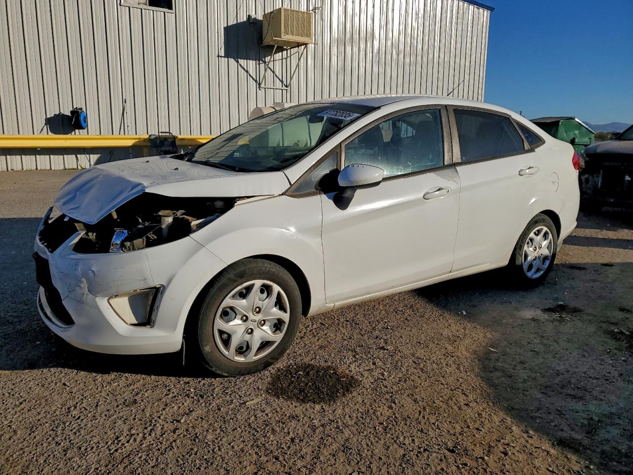 2011 FORD FIESTA