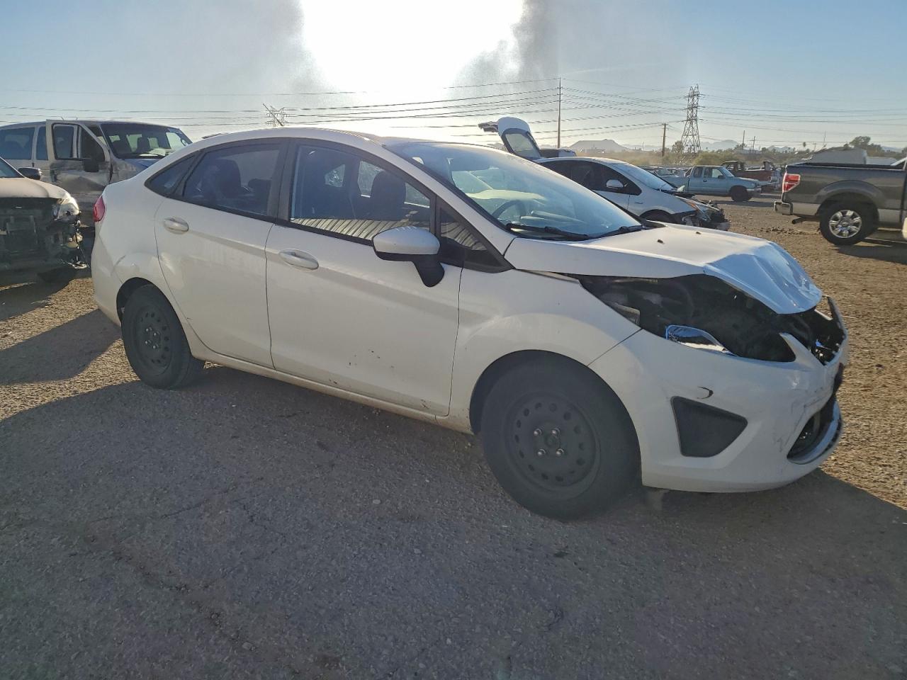 2011 FORD FIESTA SE photo 4