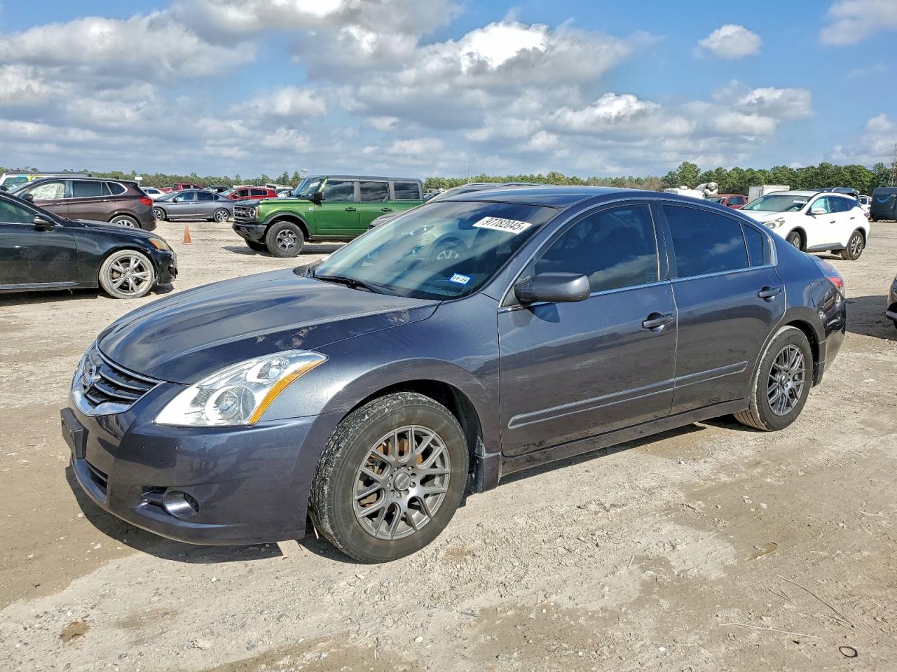 2011 NISSAN ALTIMA