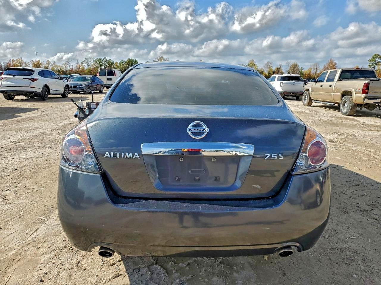 2011 NISSAN ALTIMA BASE photo 6