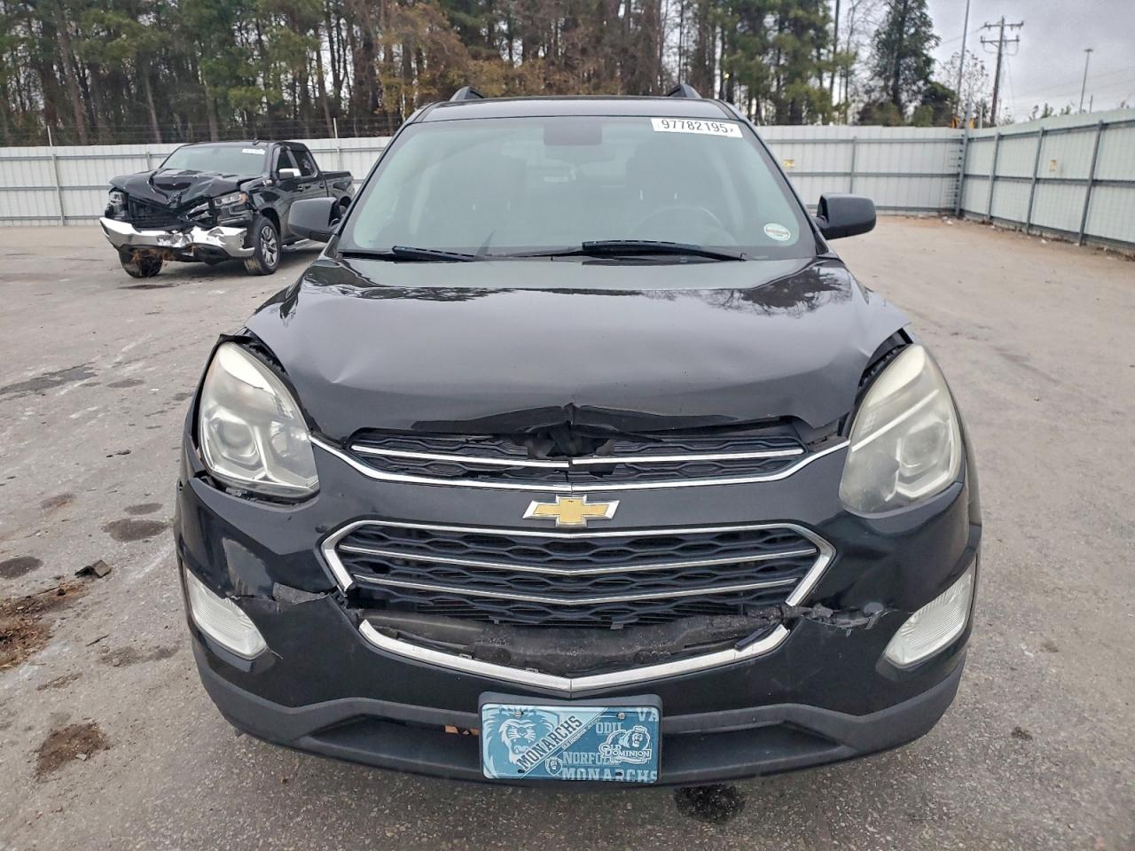 2017 CHEVROLET EQUINOX LT photo 5
