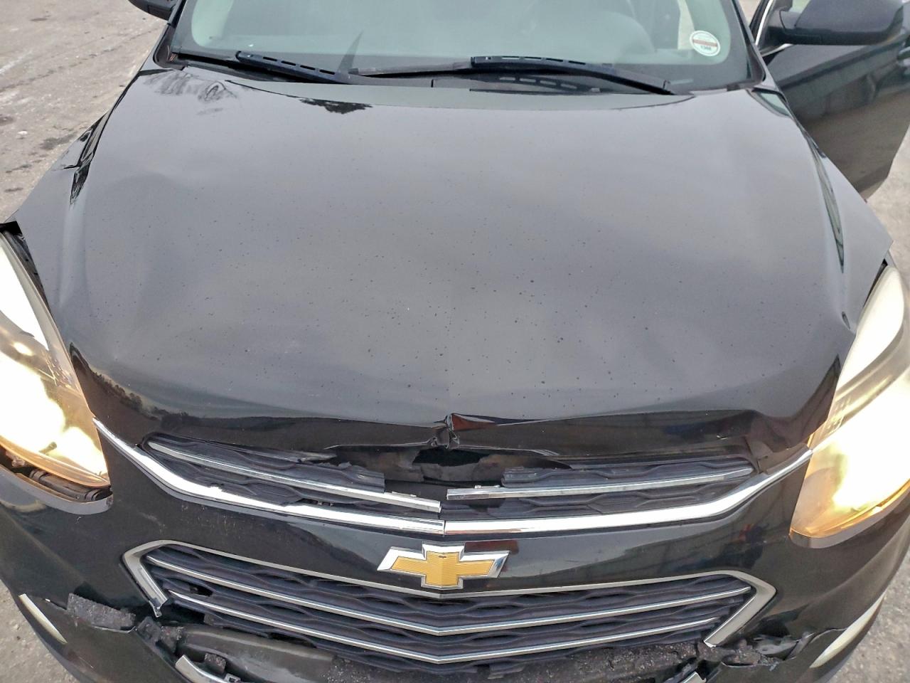 2017 CHEVROLET EQUINOX LT photo 12