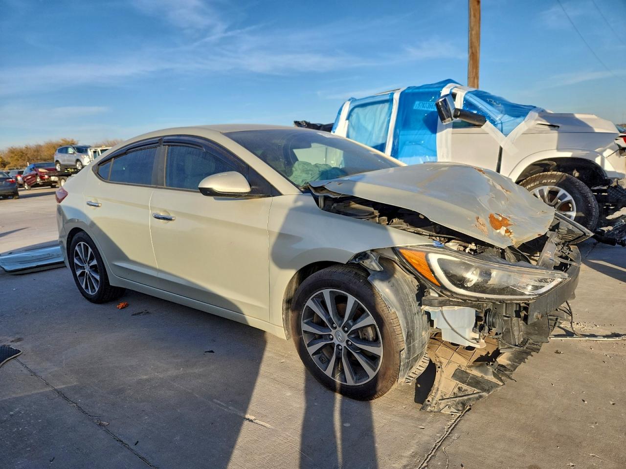 2017 HYUNDAI ELANTRA SE photo 7