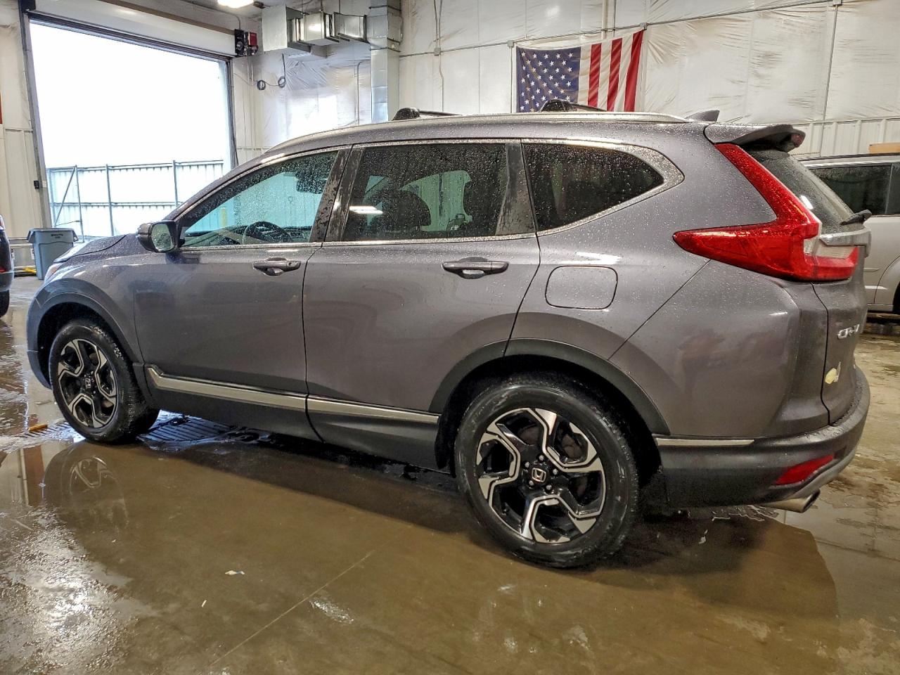 2017 HONDA CR-V TOURING photo 3