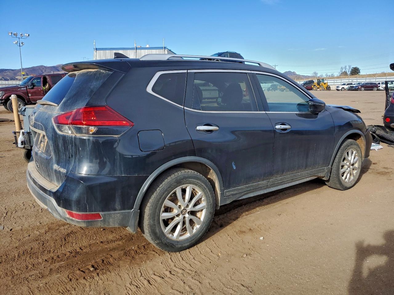 2017 NISSAN ROGUE S photo 3