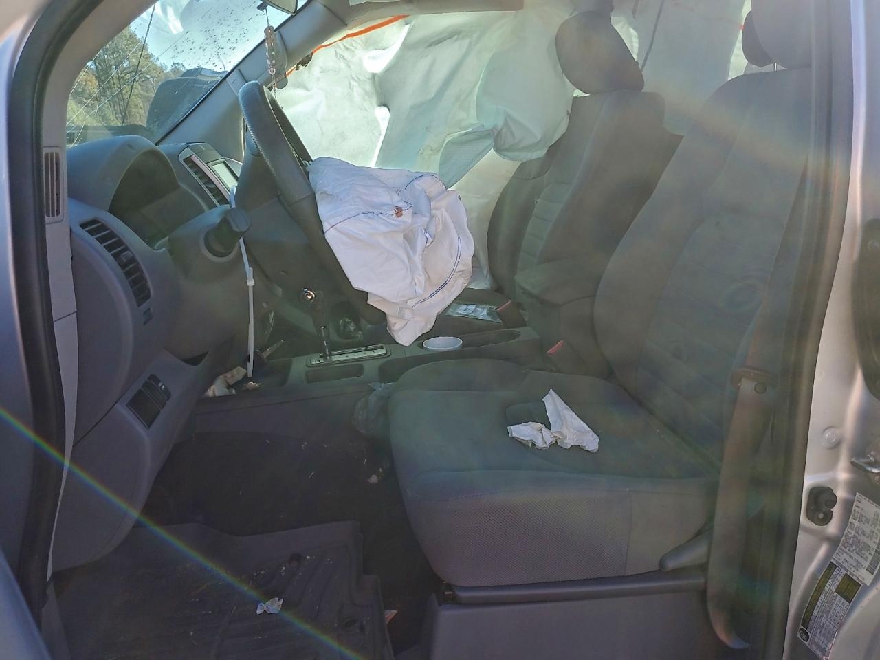 2019 NISSAN FRONTIER S photo 13