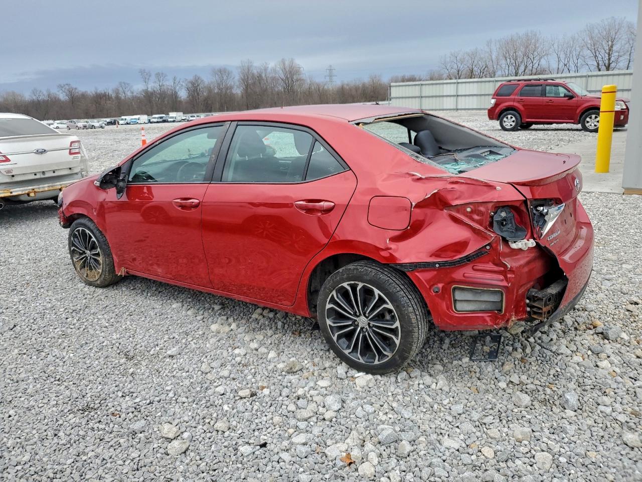 2015 TOYOTA COROLLA L photo 2