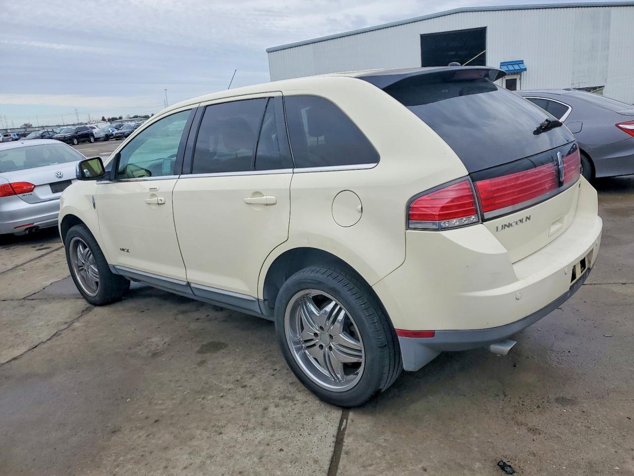 2008 LINCOLN MKX photo 3