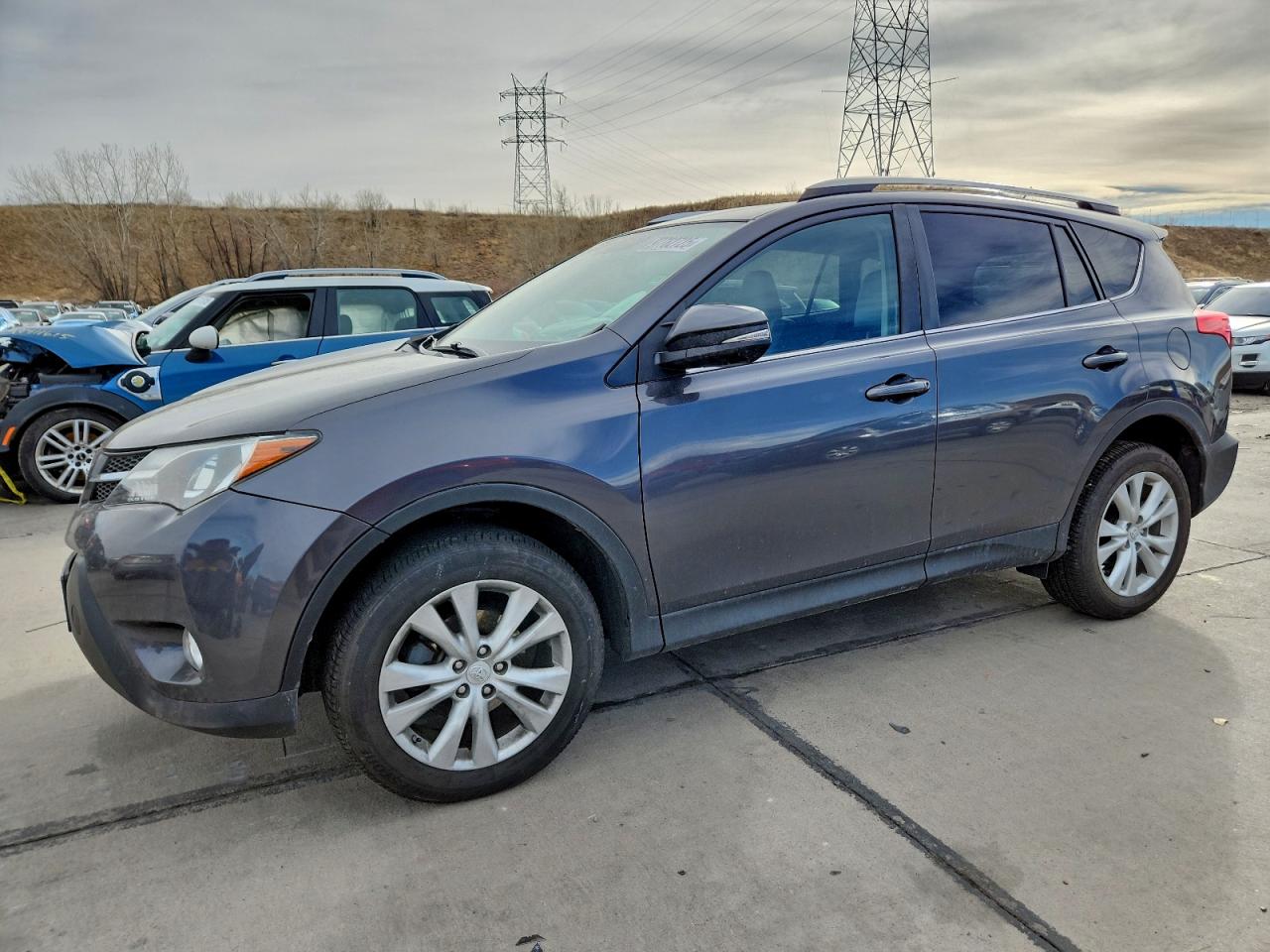 2015 TOYOTA RAV4