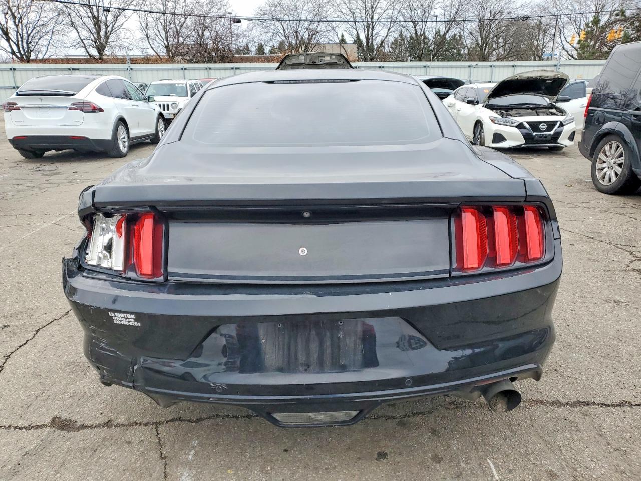 2016 FORD MUSTANG photo 6
