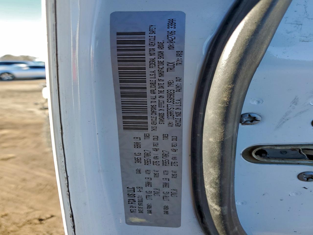 2018 RAM 1500 ST photo 12