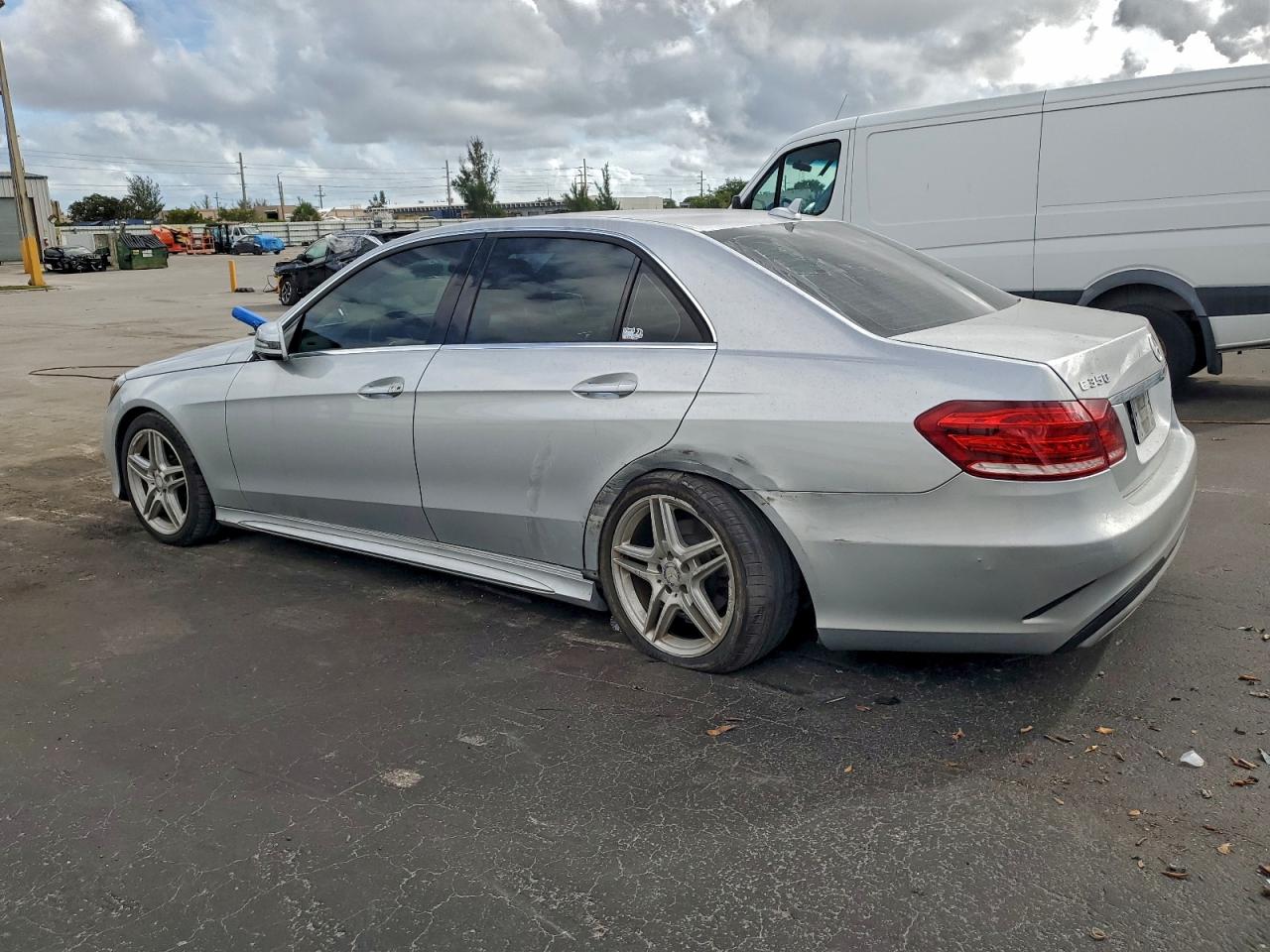 2014 MERCEDES-BENZ E 350 photo 3