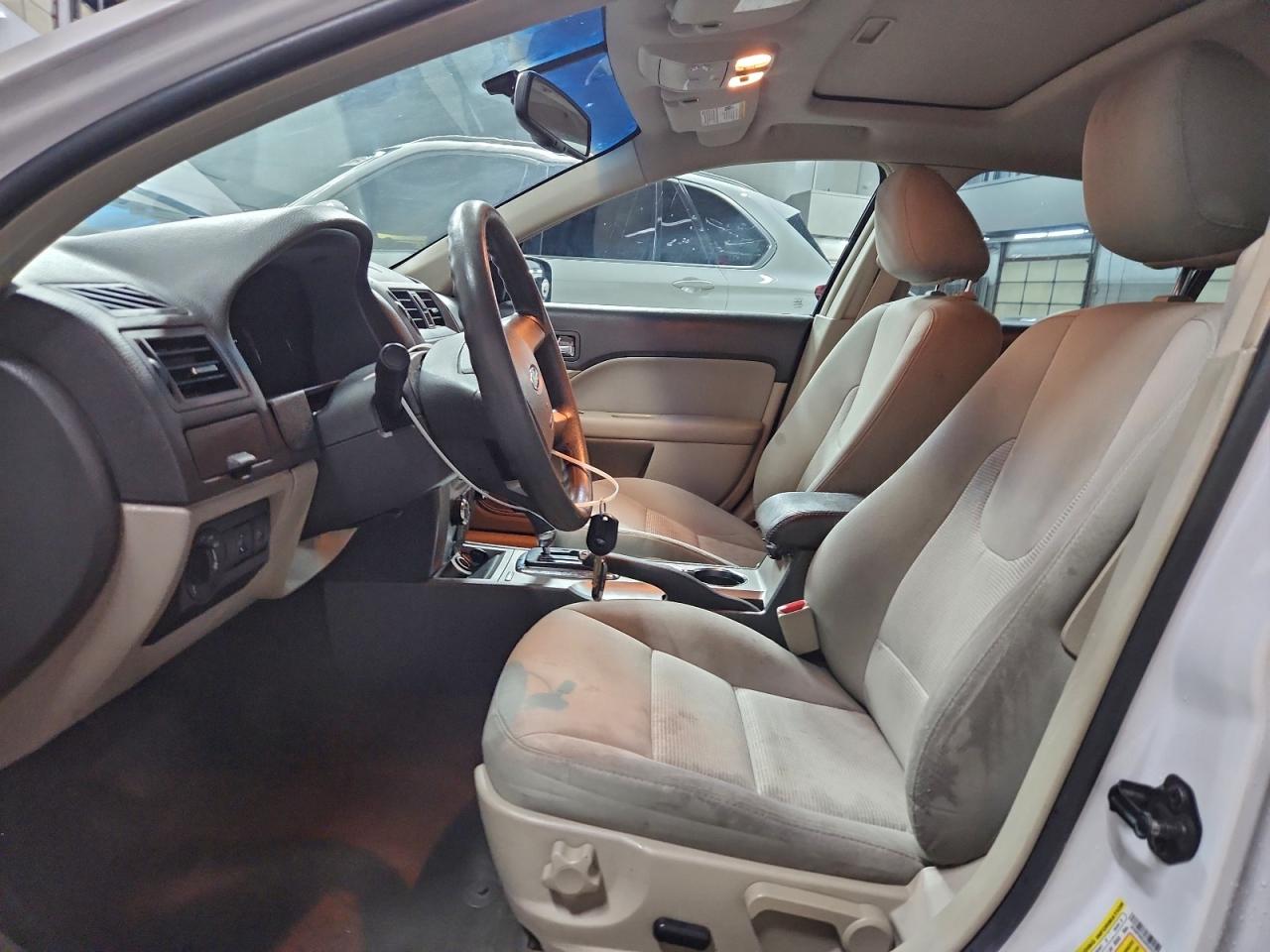 2010 FORD FUSION SE photo 13