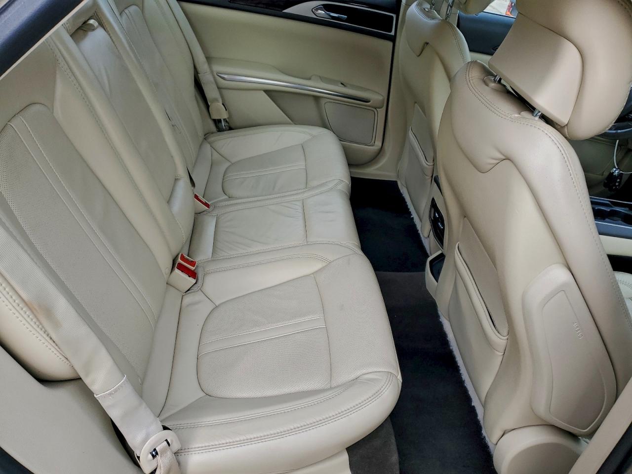 2014 LINCOLN MKZ photo 10