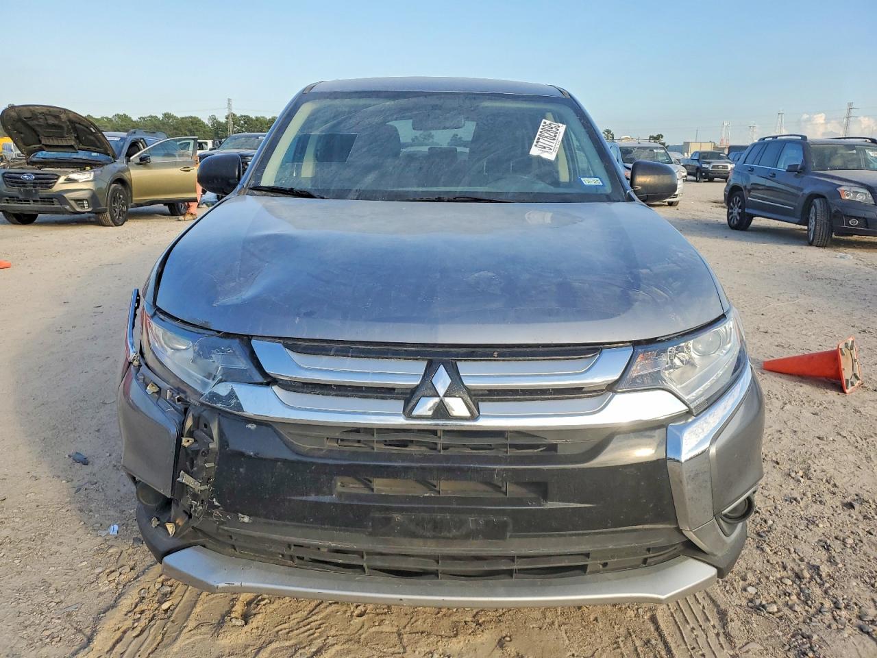 2018 MITSUBISHI OUTLANDER SE photo 5