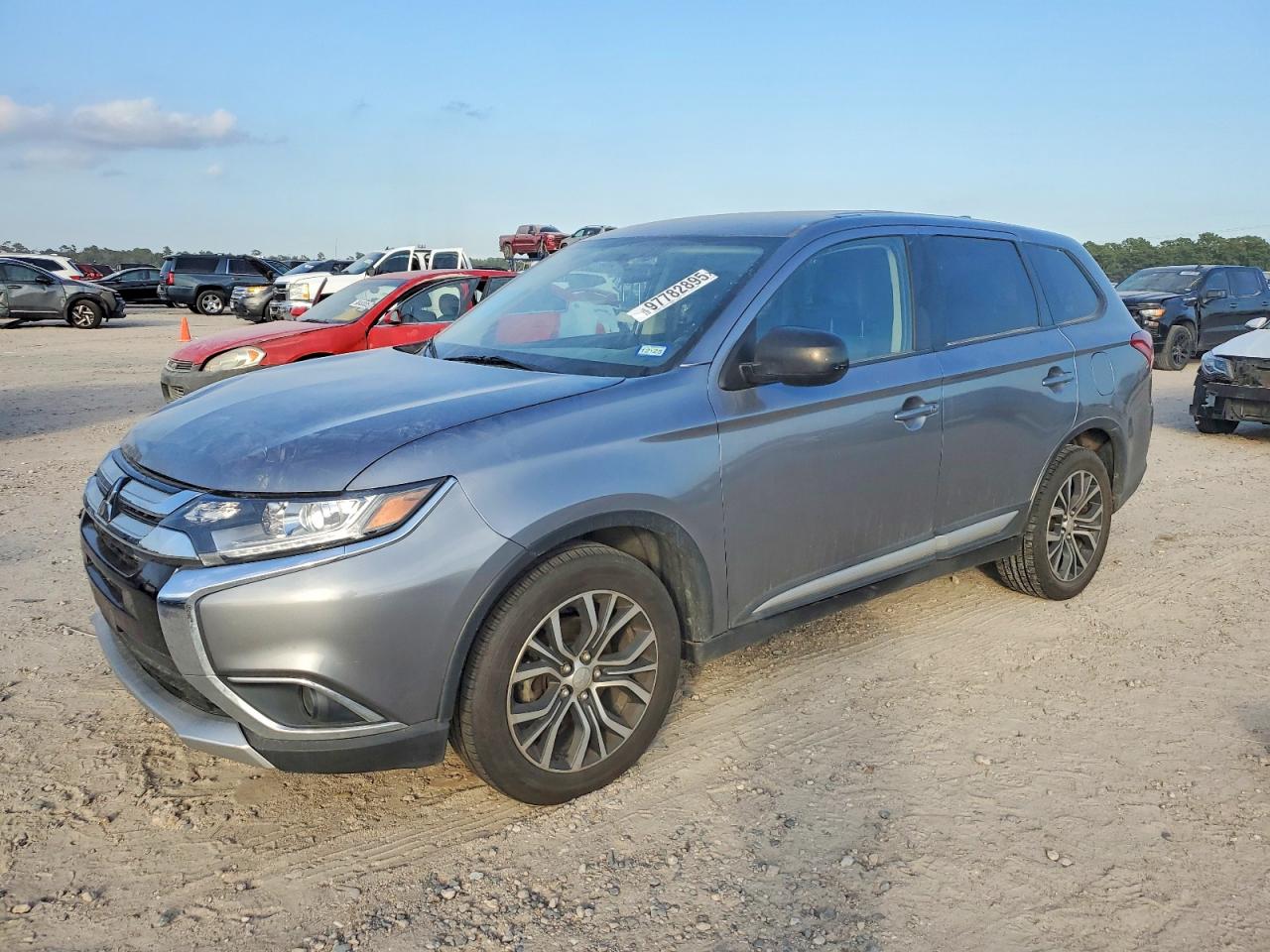 2018 MITSUBISHI OUTLANDER