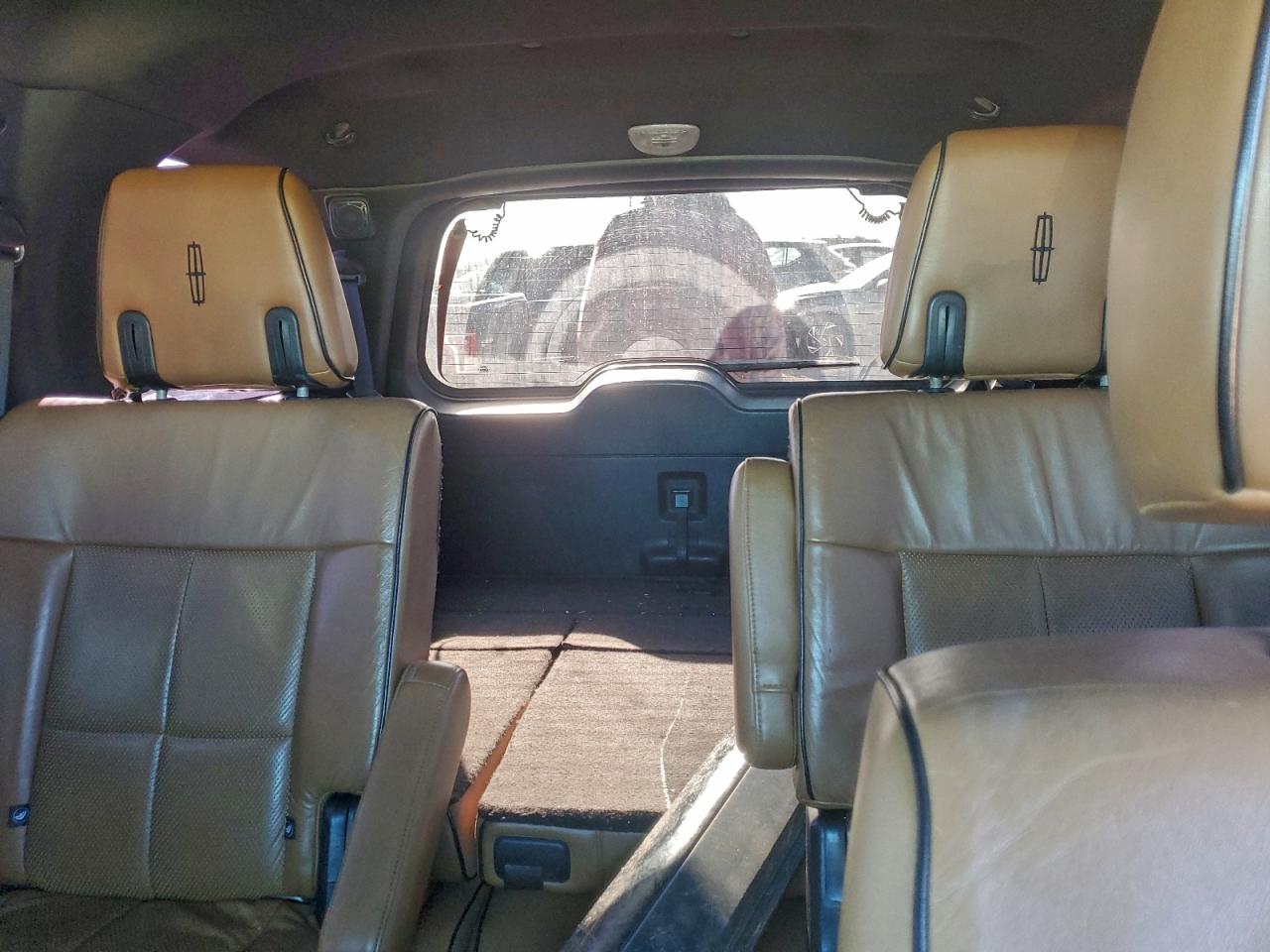 2012 LINCOLN NAVIGATOR L photo 28