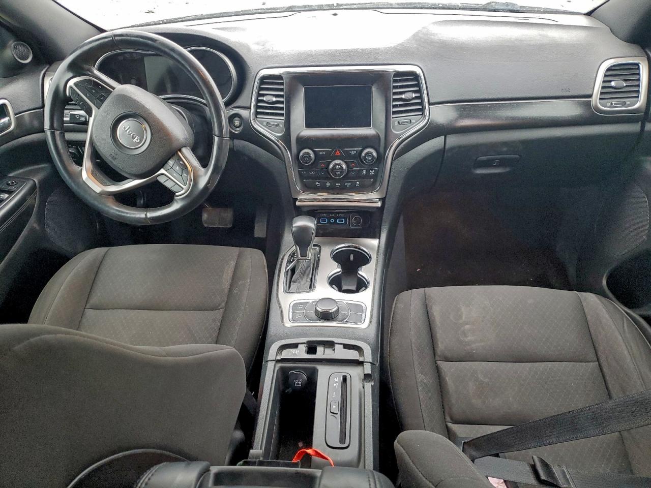 2018 JEEP GRAND CHEROKEE LAREDO photo 8