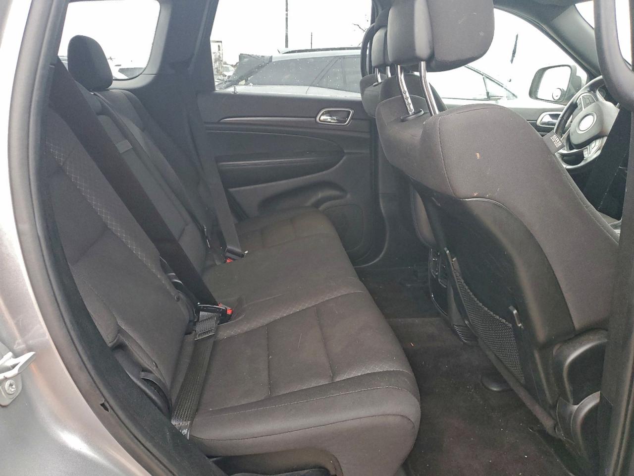 2018 JEEP GRAND CHEROKEE LAREDO photo 11