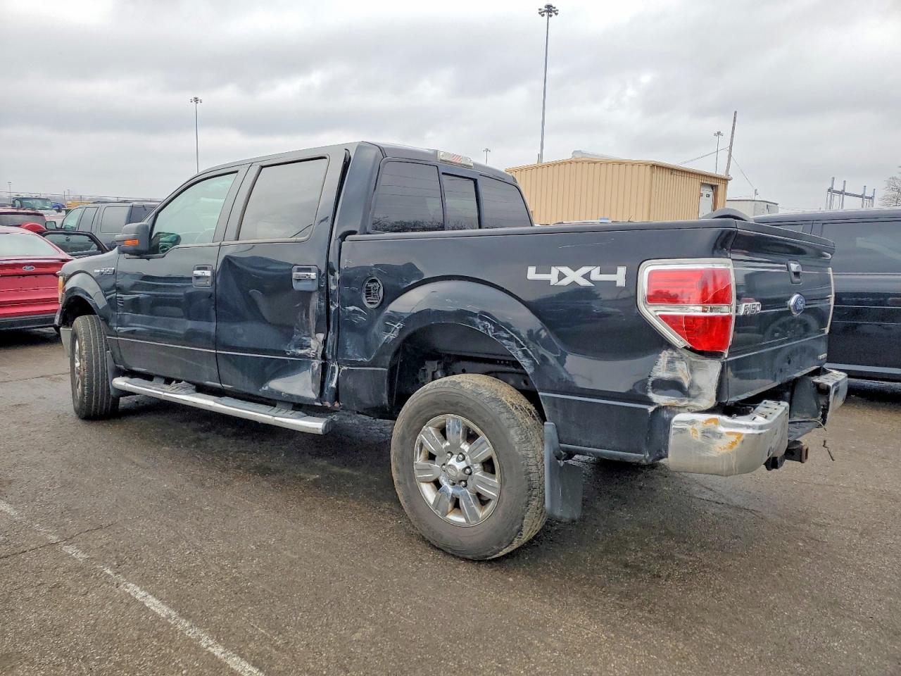 2011 FORD F150 SUPERCREW photo 2