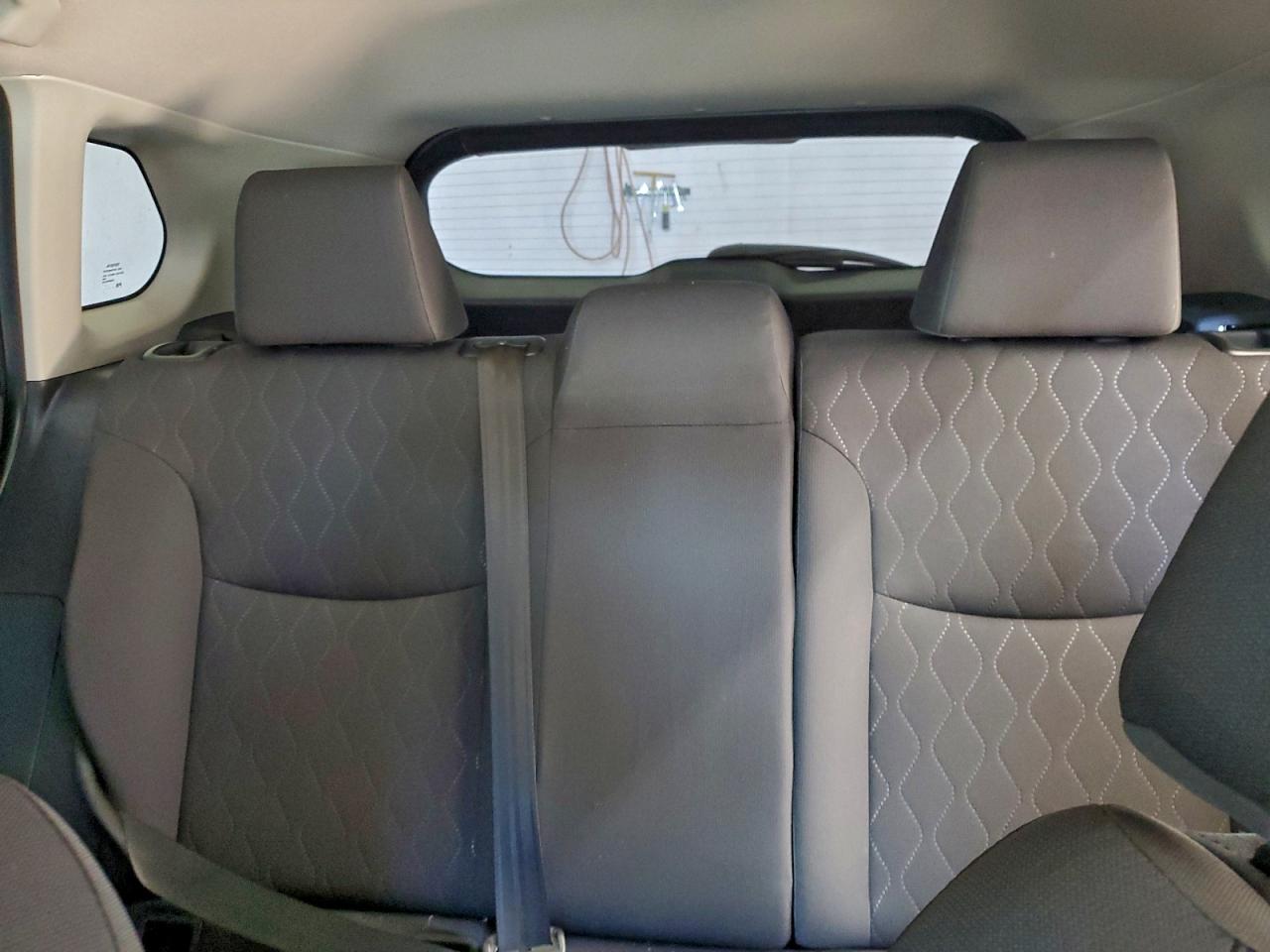 2024 TOYOTA COROLLA CROSS LE photo 10
