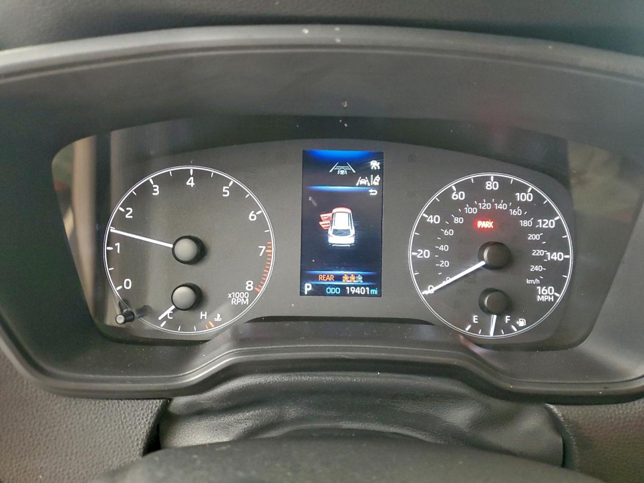 2024 TOYOTA COROLLA CROSS LE photo 9