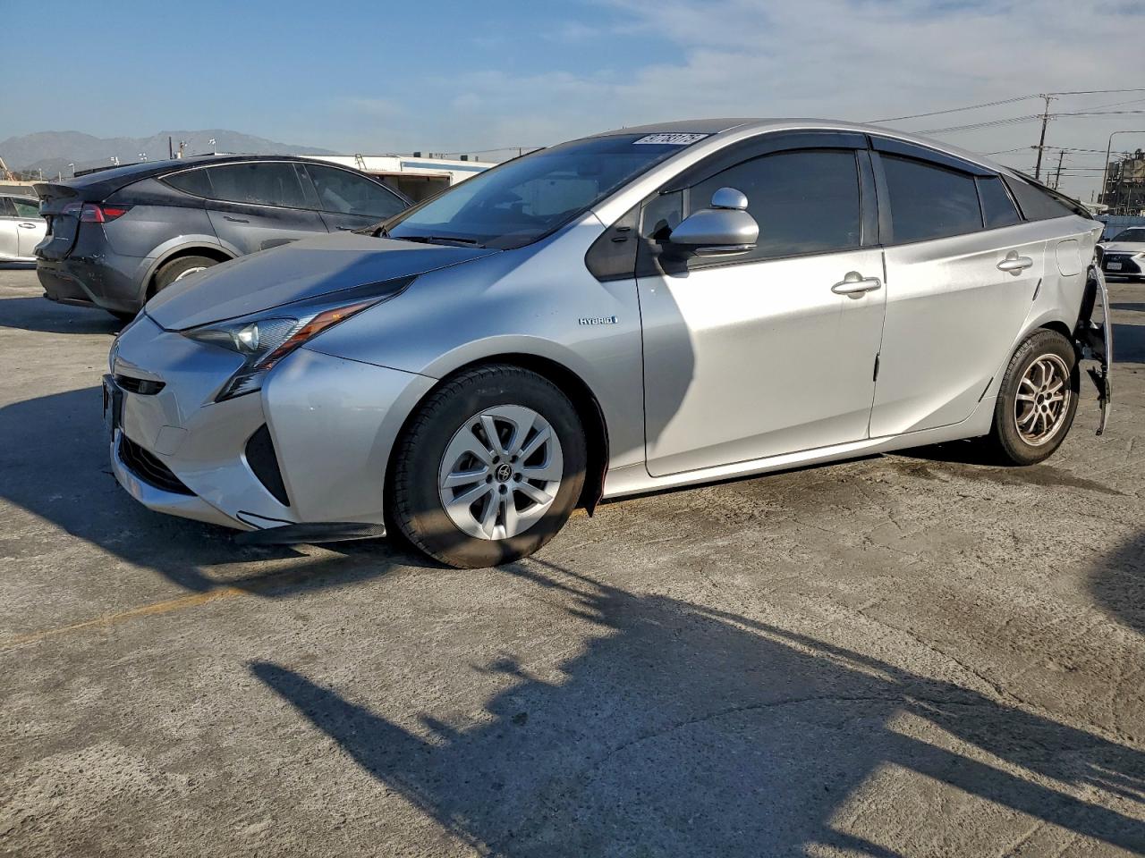 2016 TOYOTA PRIUS